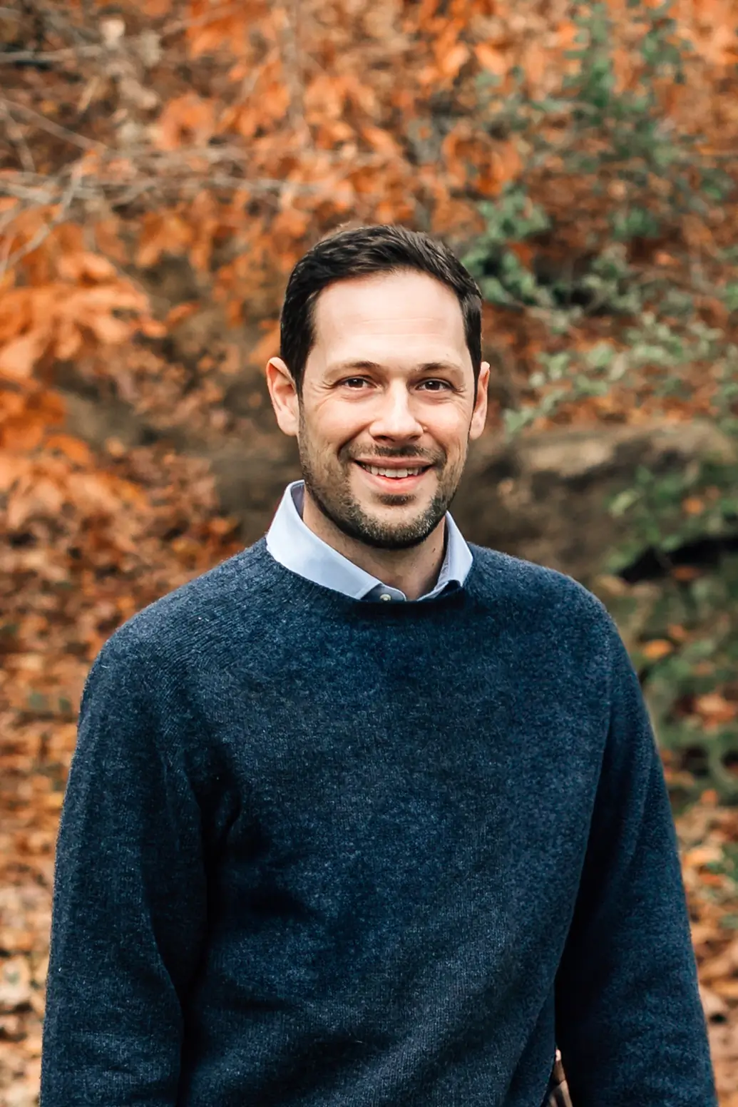 Headshot photograph of Dave Cole