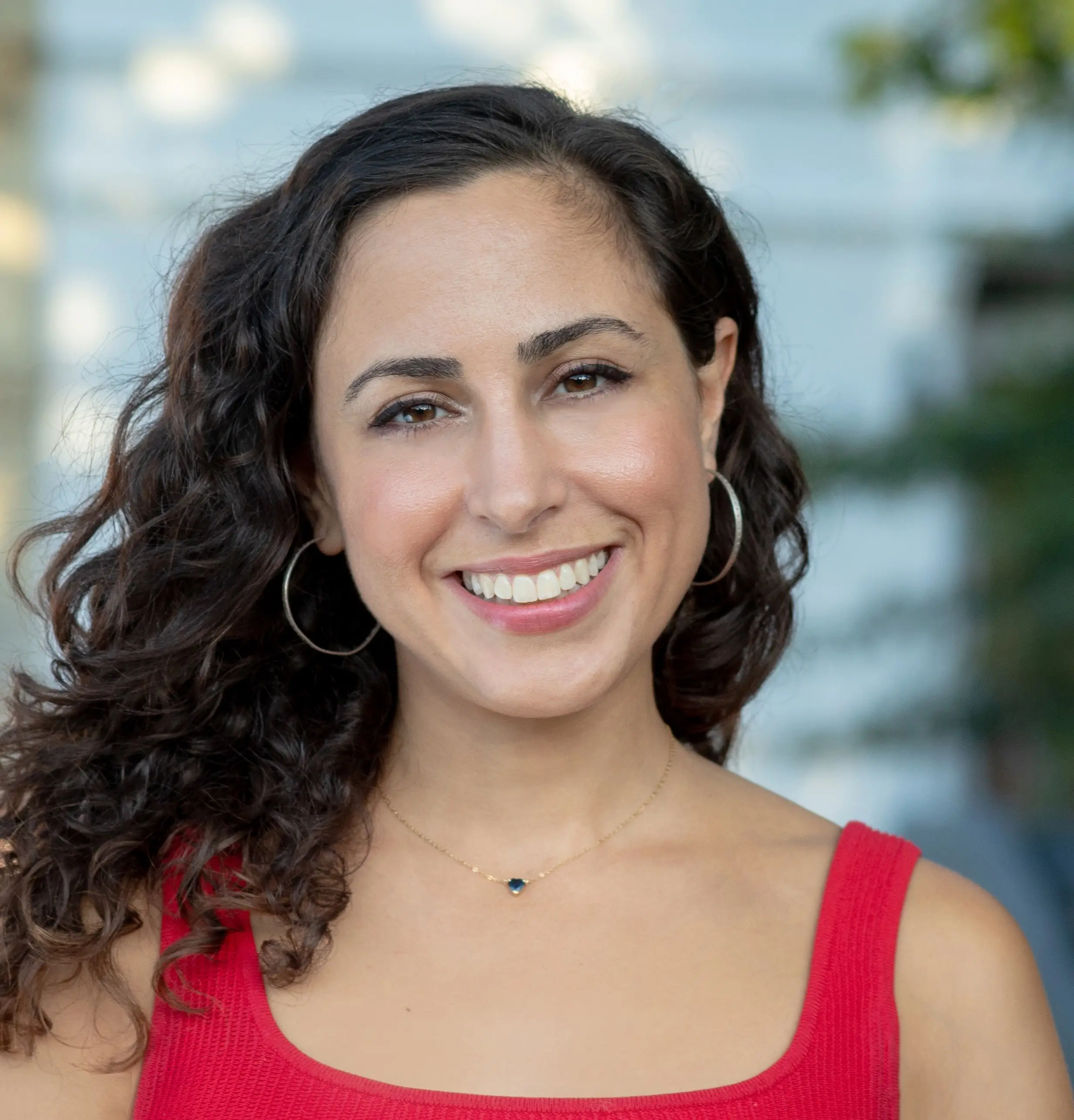 Headshot photograph of Jessica Lax