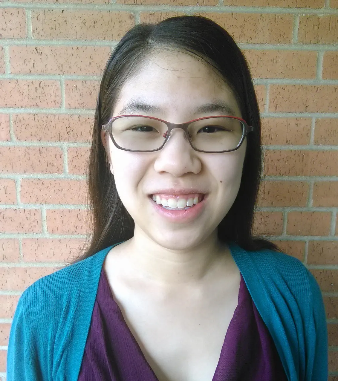 Headshot photograph of Josephine Lee