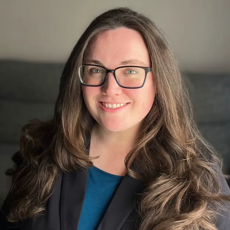 Headshot photograph of Katherine Hillenbrand